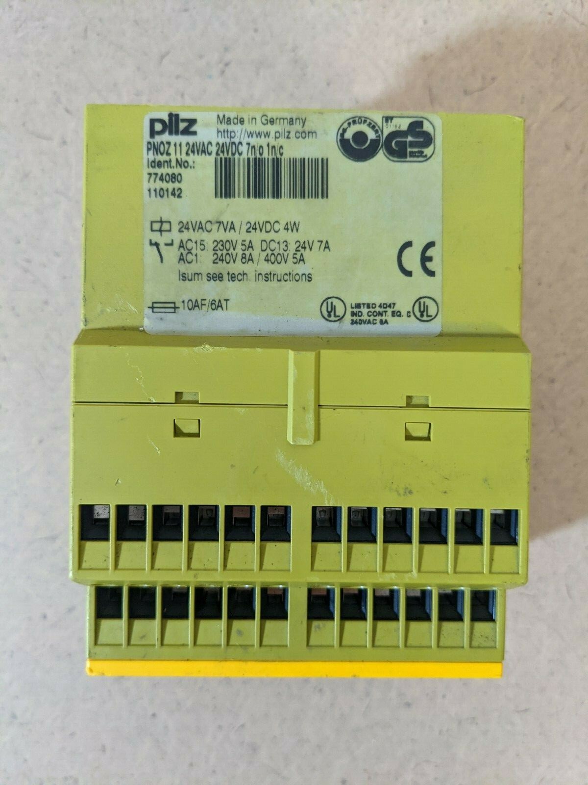 PILZ PNOZ11 Safety Relay 24VAC 24VDC 7n/o 1n/c