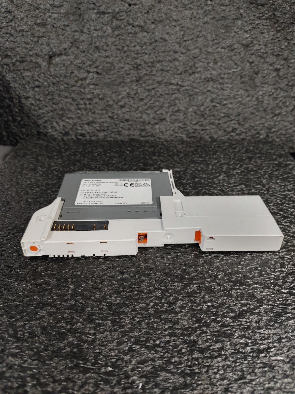 ALLEN BRADLEY 1734-8CFG POINT I/O 8 Point Combination Module with Terminal Base