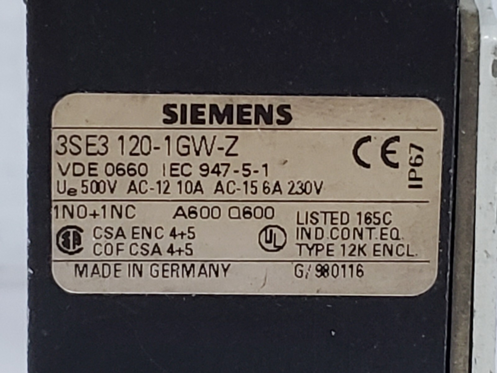 SIEMENS 3SE3 120-1GW-Z LIMIT SWITCH 1 NO 1NC
