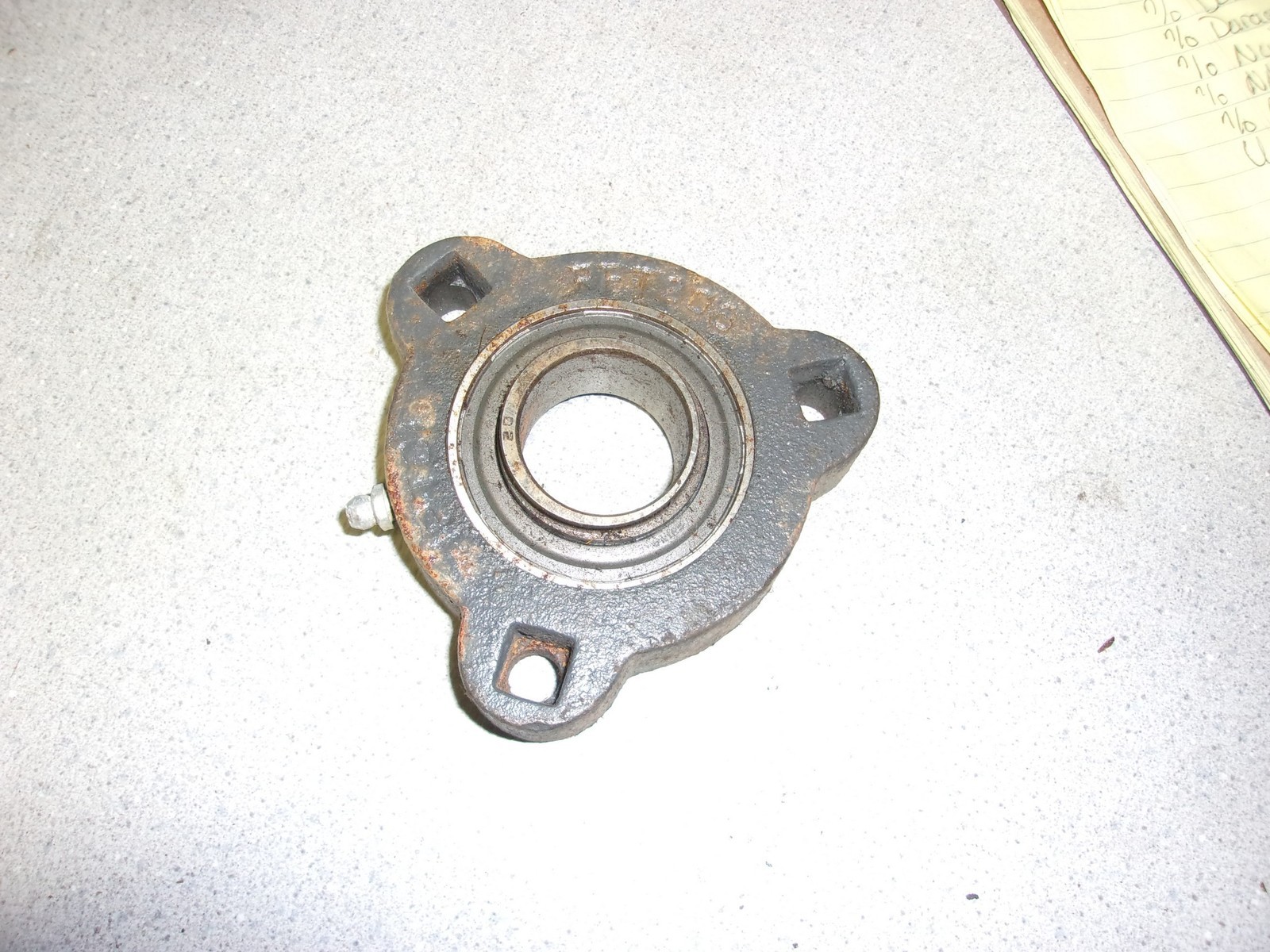 IPTCI FRT206 3-Bolt Flange Bearing *FREE SHIPPING*