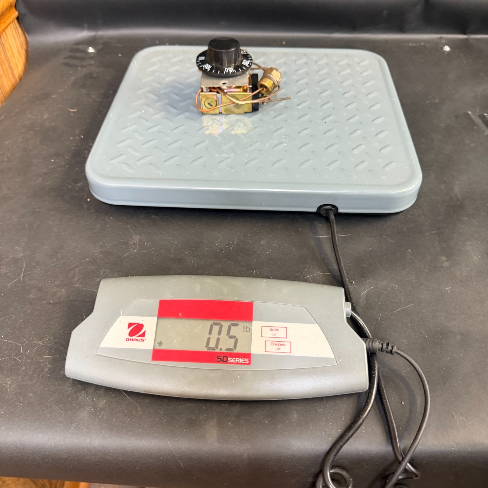 ROBERTSHAW K-229-36 THERMOSTAT ($50 OBO)