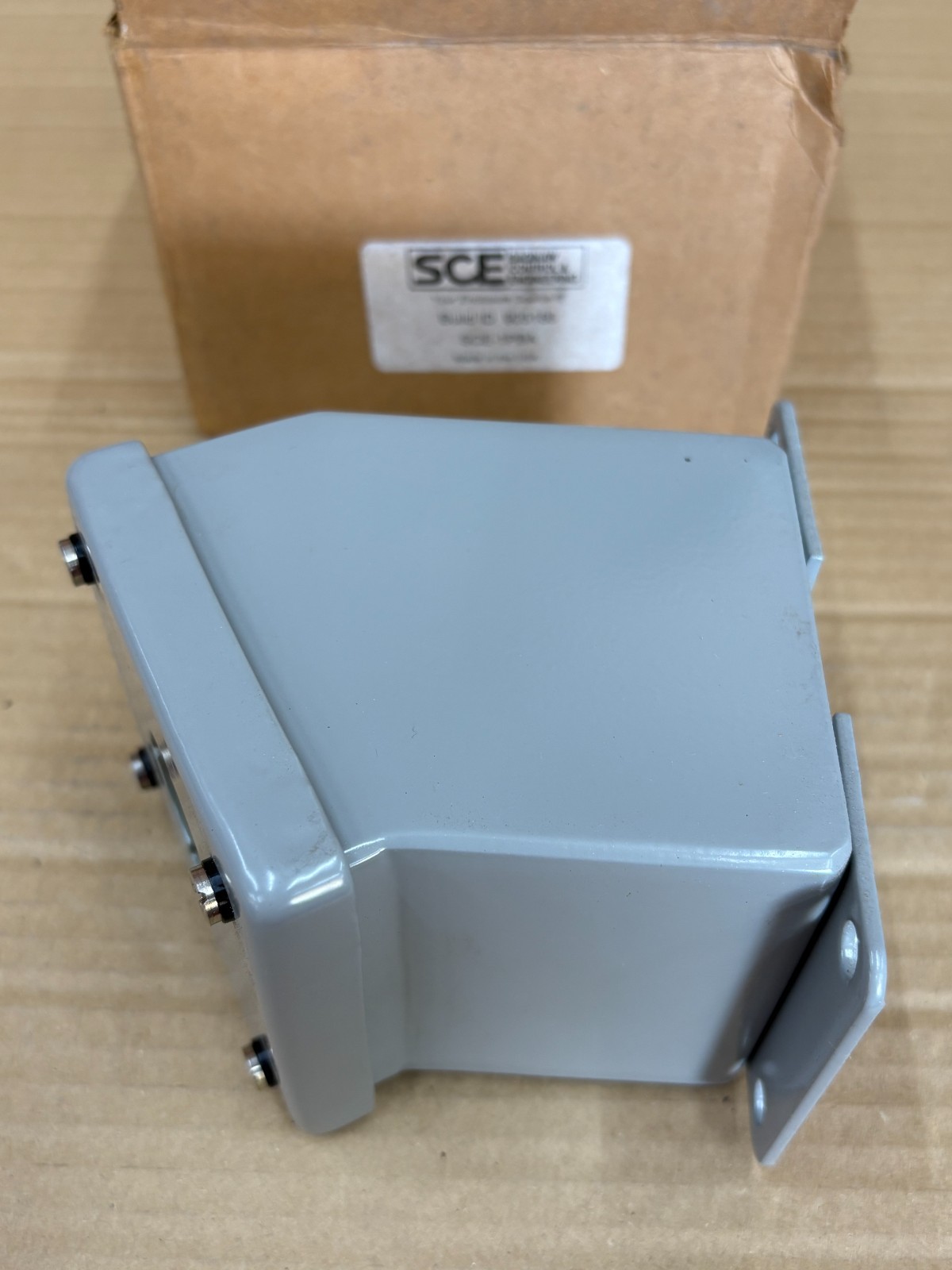 SAGINAW CONTROL & ENGINEERING SCE-1PBA SCE PUSH BUTTON ENCLOSURE