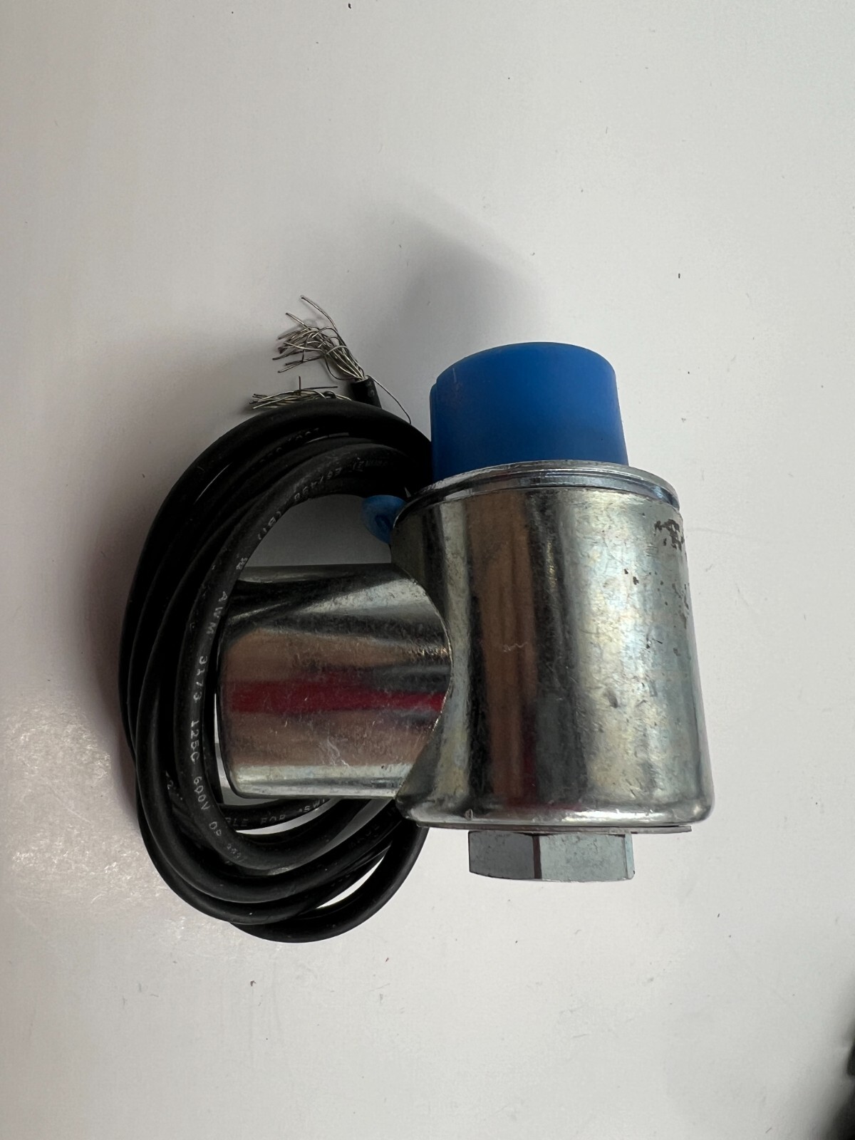 Oil-Rite Corporation B1725-B024DW 1/4 Solenoid Valve Operator 24V DC