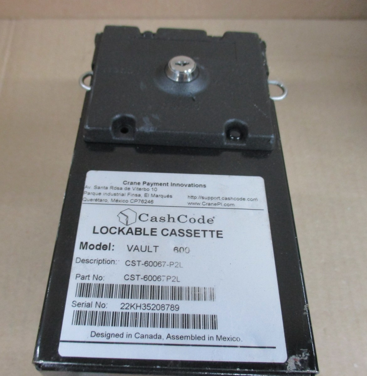 SM2021US173600 BILL VALIDATOR WITH STACKER CASH CODE USED