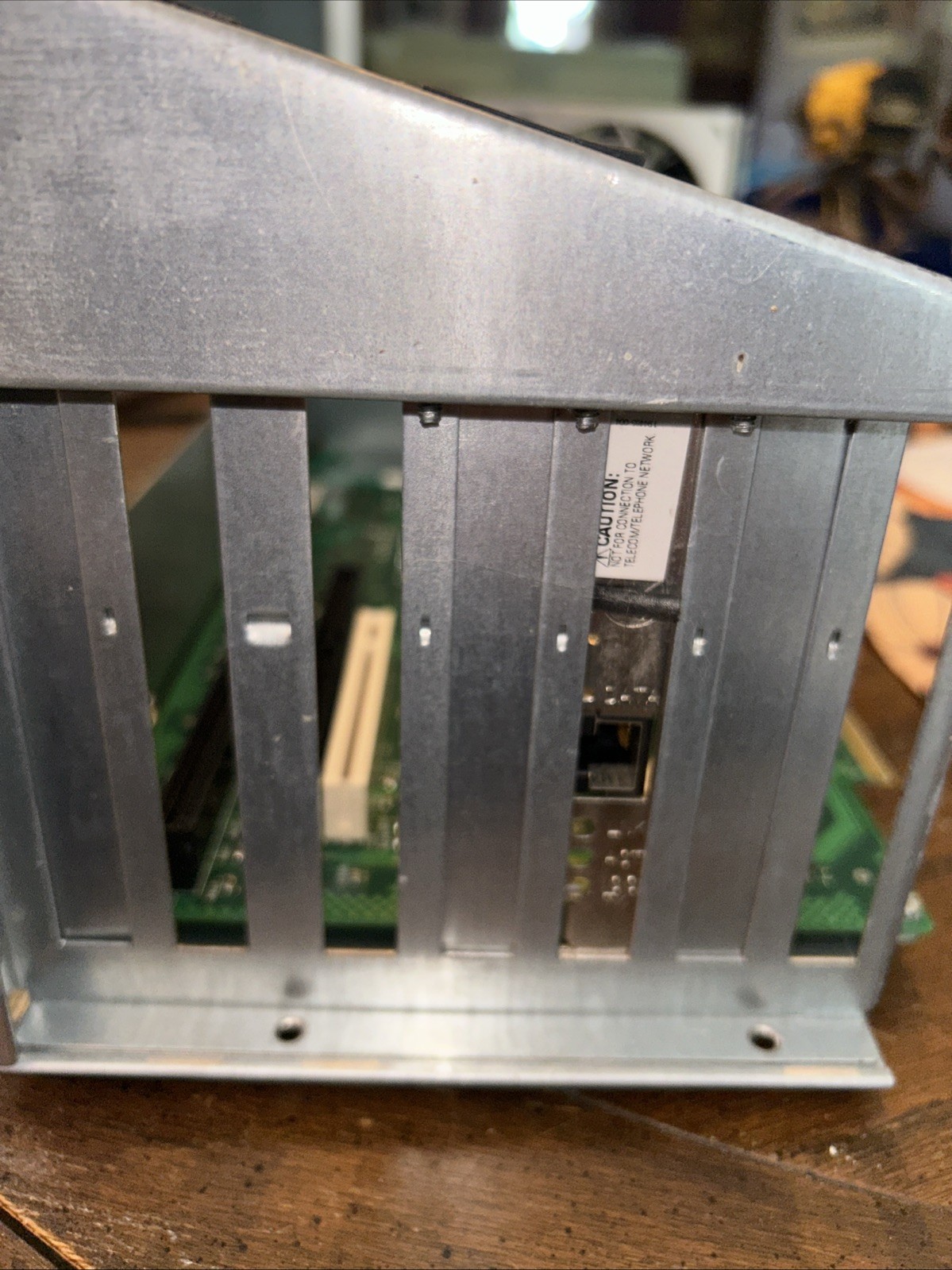 Compaq 008058-001 2ISA OCMB 5PCI Riser Card With Nic