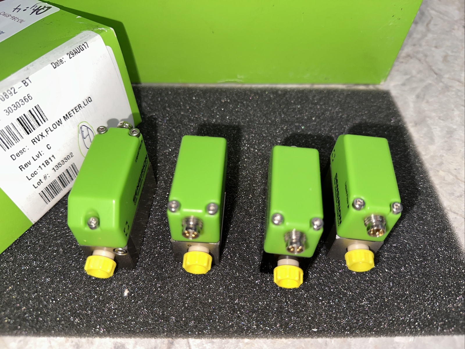Sensirion Liquid Flow Meter SLI-2000 Qty 4 Sensors Precision Water RVX LIQUID
