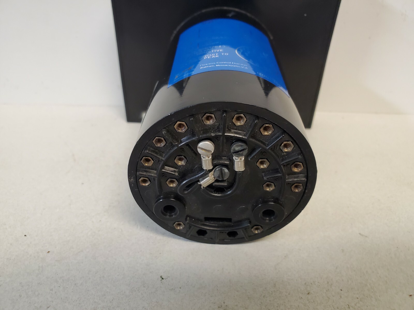 GUARANTEED! API INSTRUMENTS D-C AMPERES METER 1200-1237B