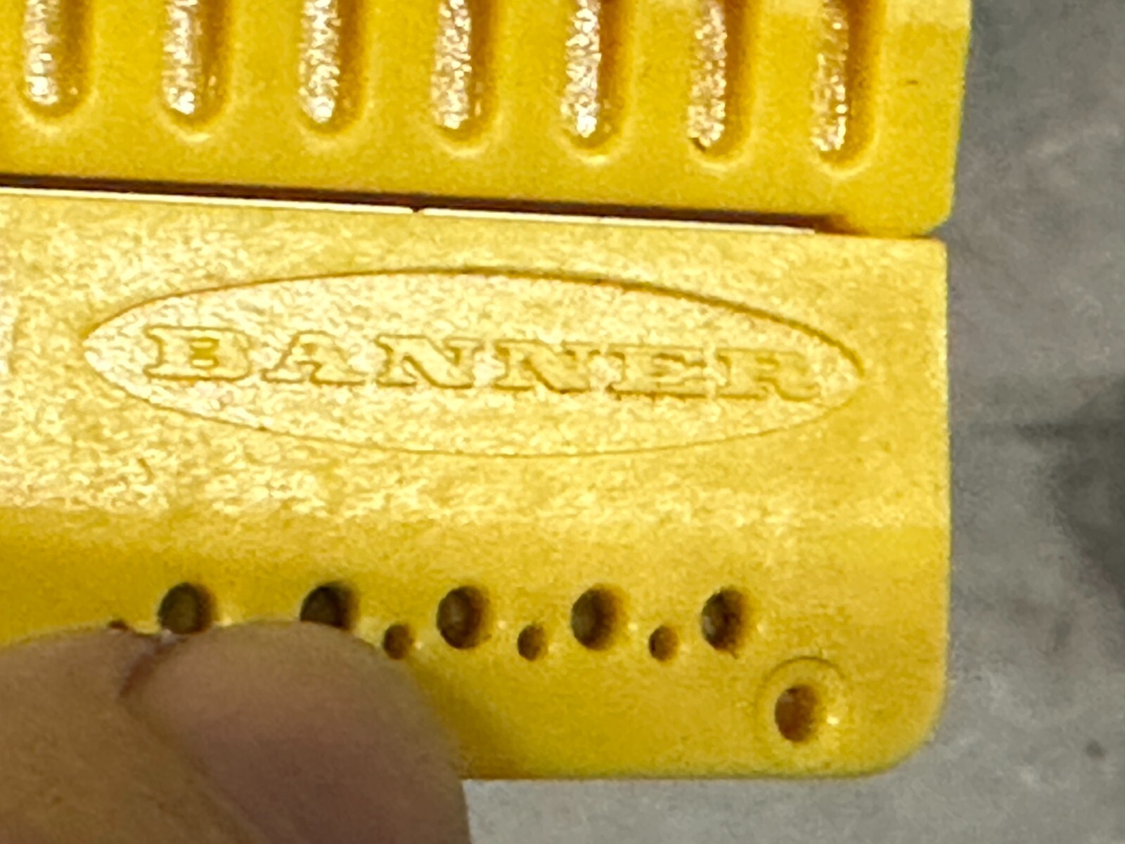 Banner PFC-2 Plastic Fiber Cutter