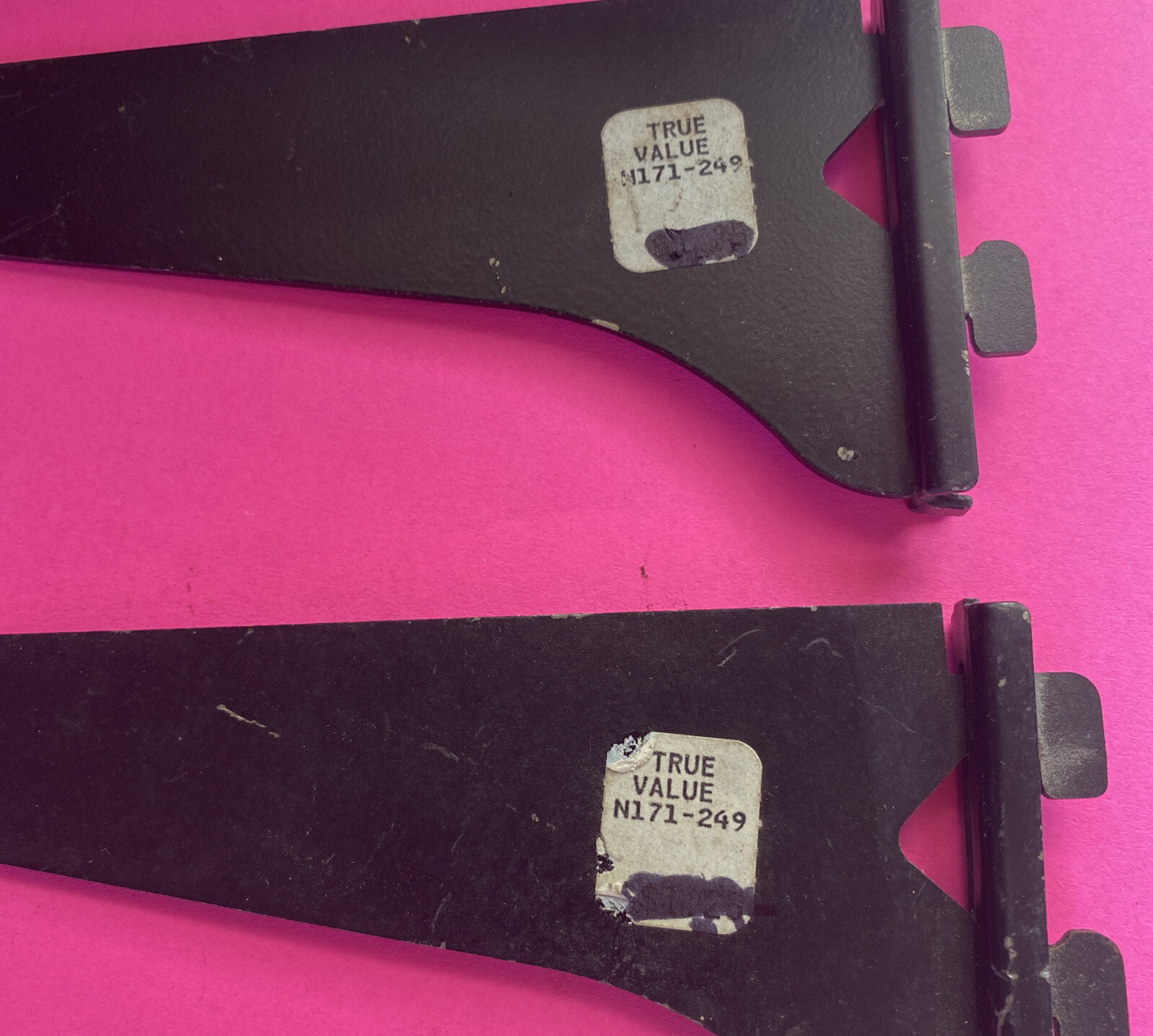 *USED* N171-249-6 1/2″-SHELF BRACKETS (LOT OF 2)-FREE SHIPPING*