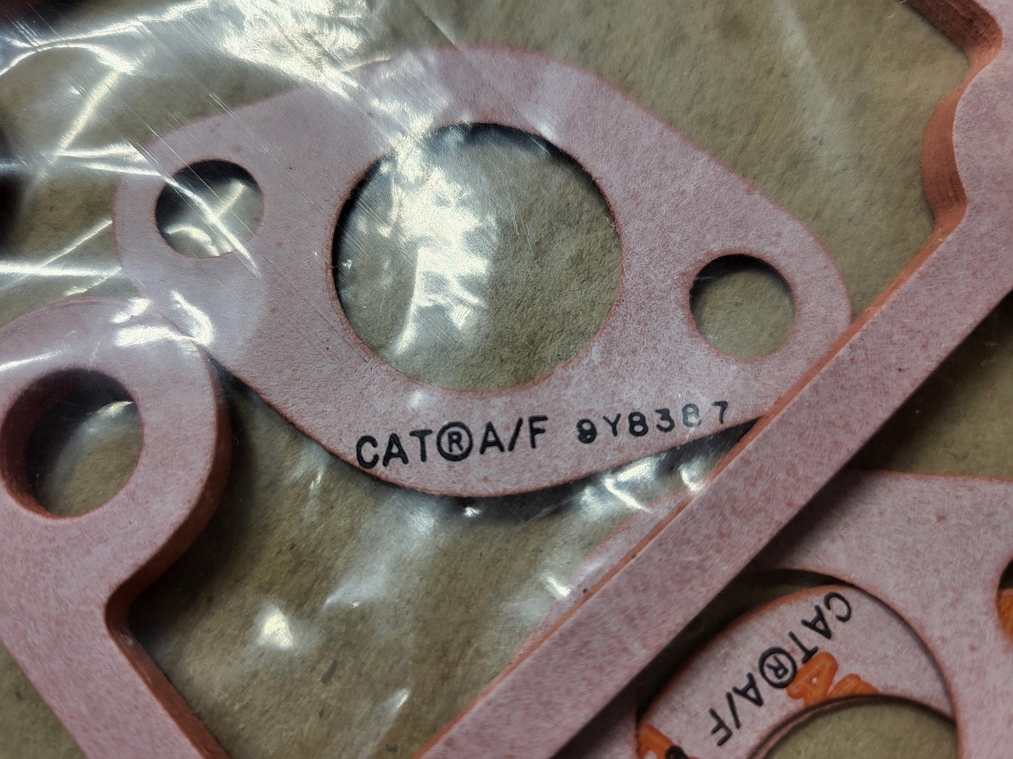 SURPLUS NEW Caterpillar 5615531 Gasket Kit – Heavy Machinery