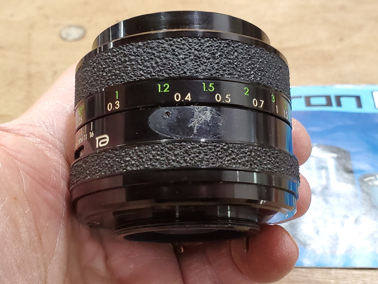 Tamron F System 28mm F/2.8 Automatic Wide Angle Lens, M42 Mount, 52mm, Caps