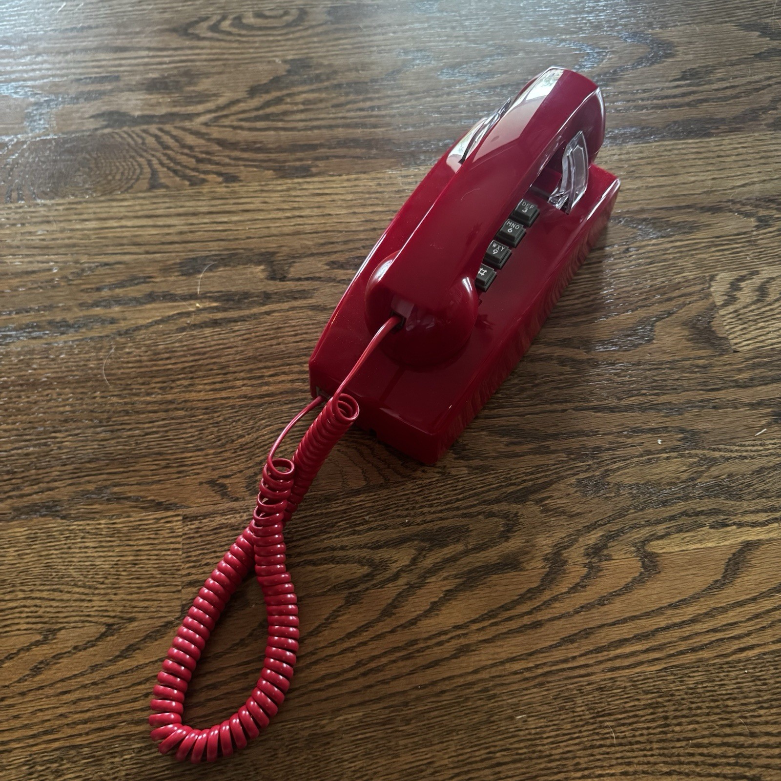 Standard Wall Phone, Red, T-25 Red W/O Mw