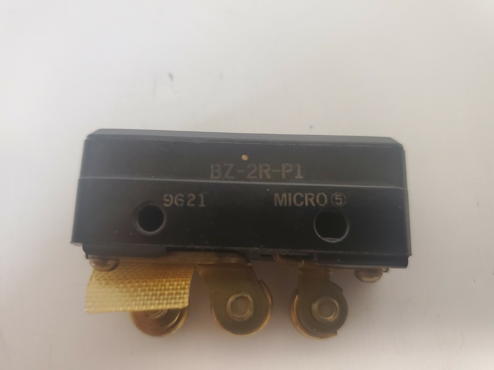 NEW OLD STOCK! MICRO SWITCH PIN PLUNGER LIMIT SWITCH BZ-2R-P1