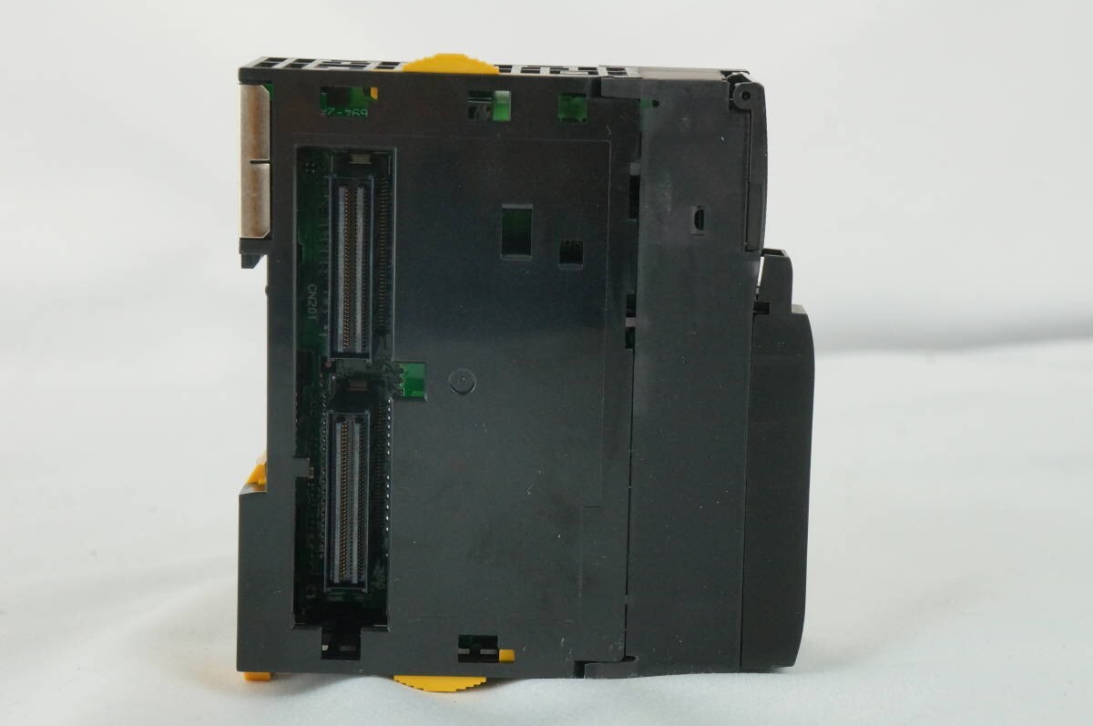 Omron CJ2M-CPU12 Processors Module CPU Unit PLC tested