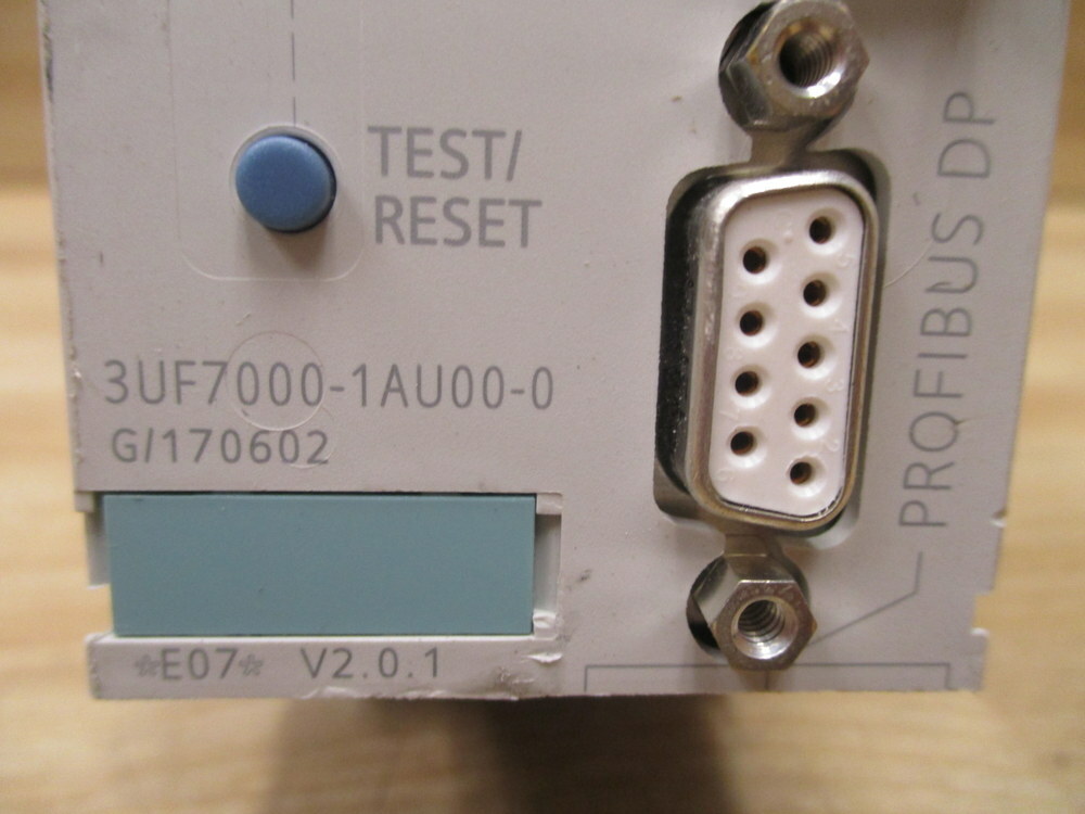 Siemens 3UF7000-1AU00-0 Motor Control W/O Bottom Terminals