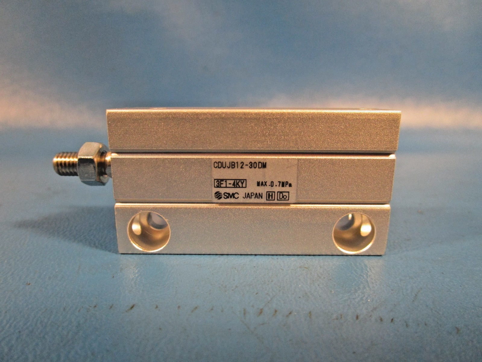 SMC CDUJB12-30DM, Compact Cylinder, 12mm Bore, 30mm Stroke, Double Acting