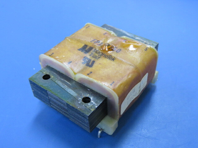 MAGNETEK/ TRIAD FP16-750 Qty of 2 per Lot Isolation Transformer, Flat Pack, 12