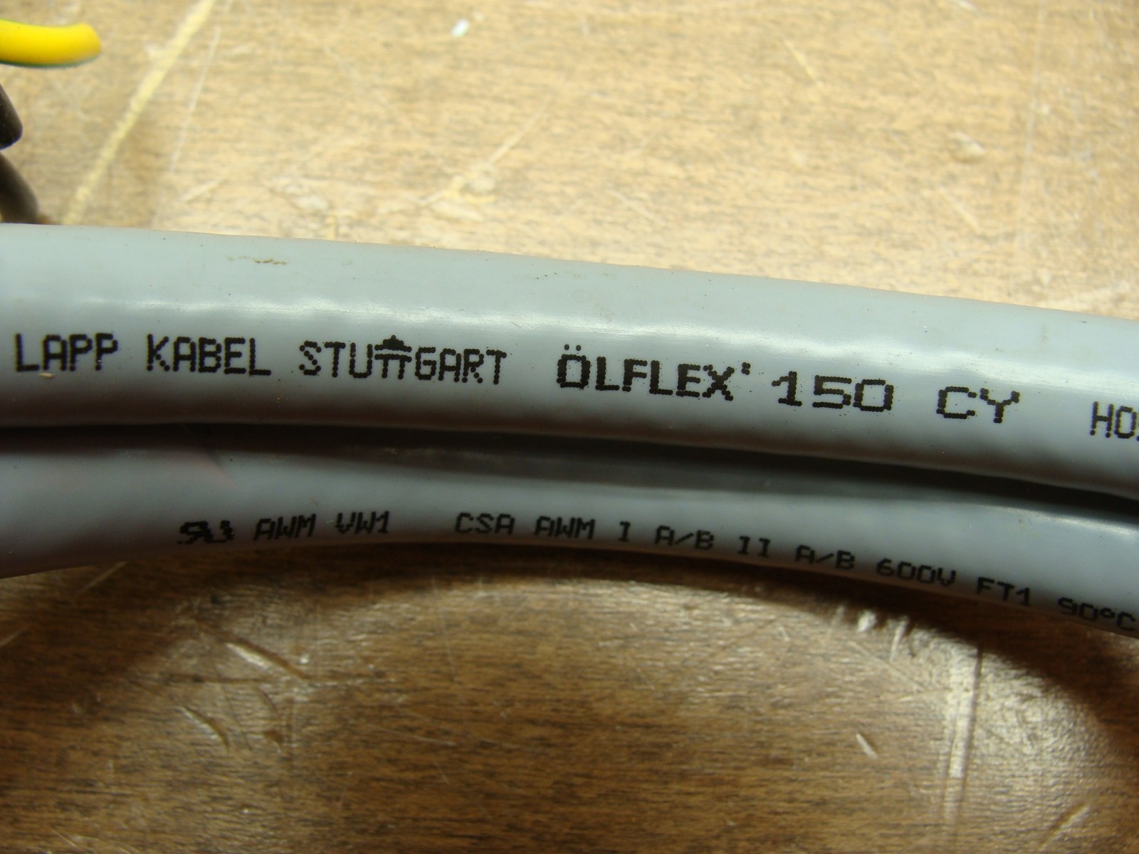 LAPP OLFLEX INDUSTRIAL CONTROL CABLE H05VVC4V5-K 600V 14AWG 6 FEET