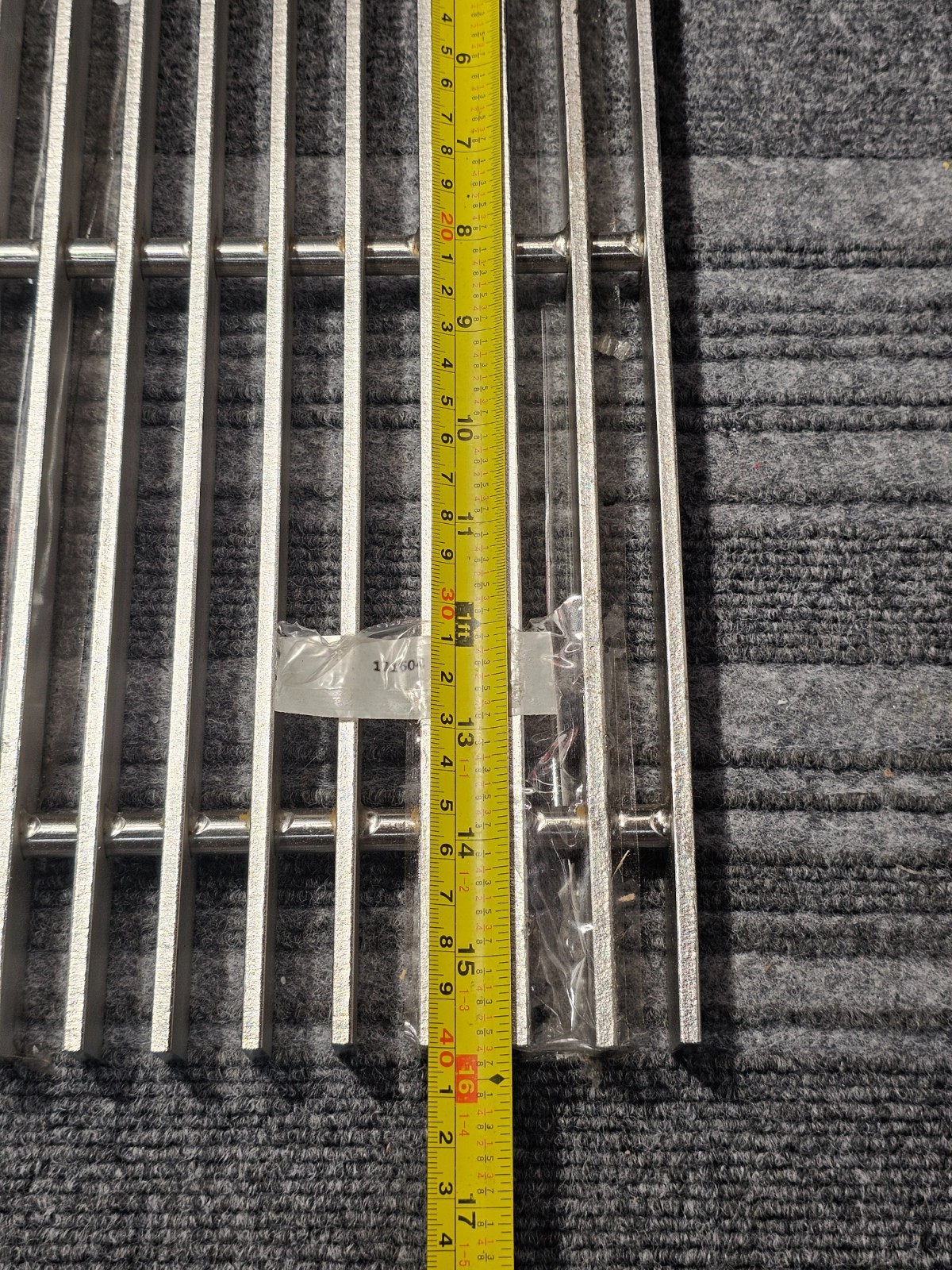Replacement Cast Iron Grate 21″ Length x 16″ Width, Heavy Duty