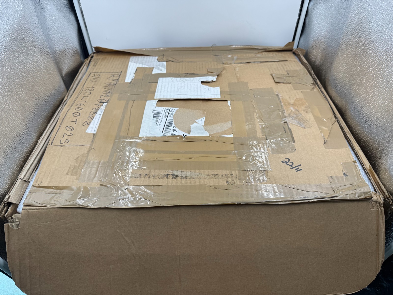 Extreme Networks ERS4950GTS-PWR+ Routing Switch REV:07 USB No PSU VAT DHL
