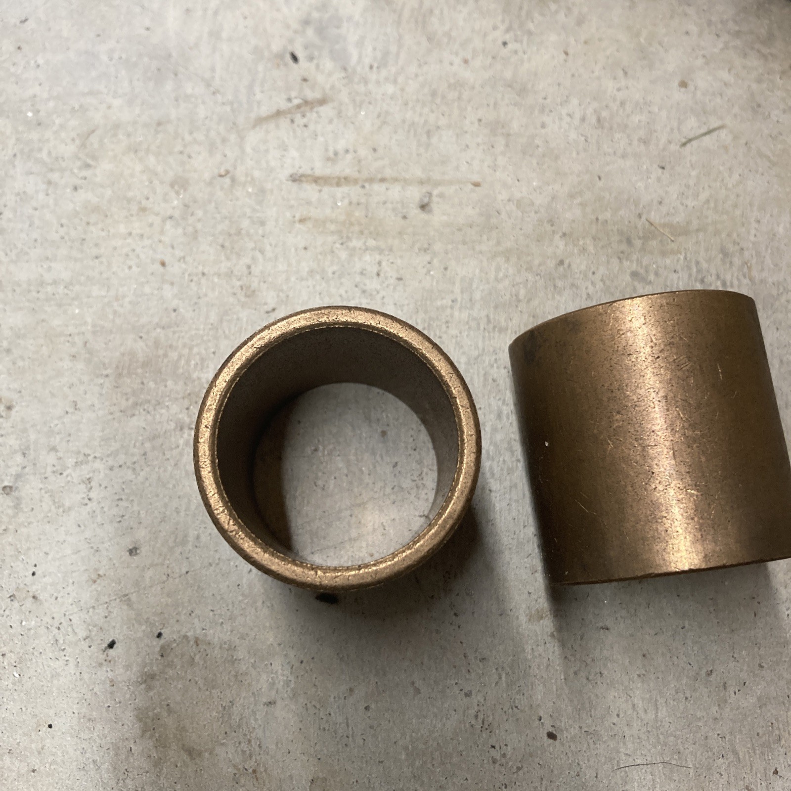2! AA-1512-2 | Oil Impregnated Bronze Sleeve 1-1/4 ID x 1-1/2 OD x 1-1/2 Oilite
