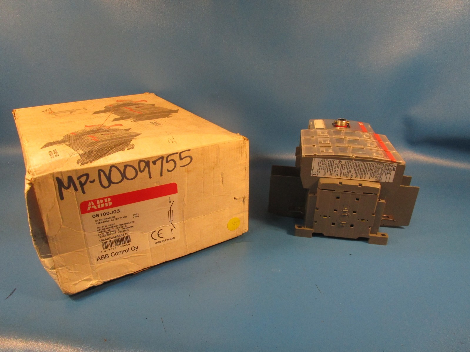 ABB OS100GJ03, Fusible Disconnect Switch, 100A, 3-pole, class J, front operated