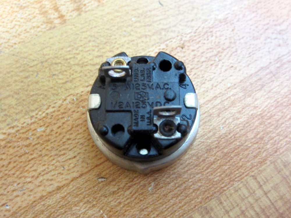 Centralab KB-1 Fastach Switch Cover KB1