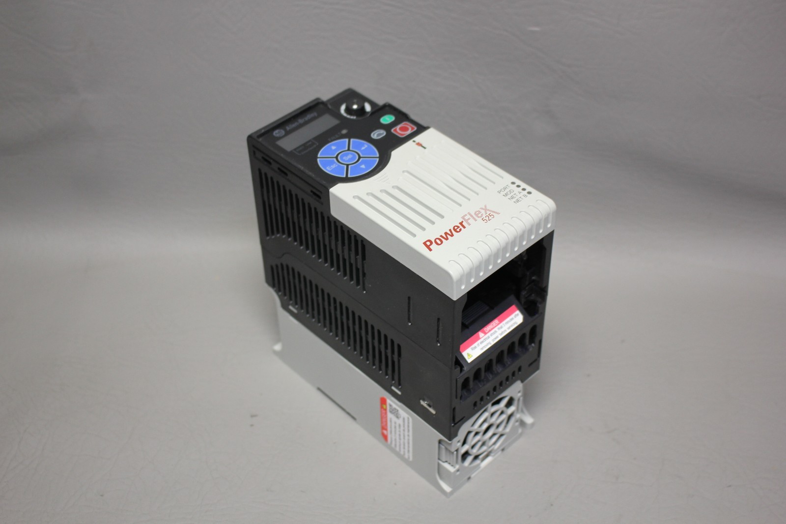 ALLEN BRADLEY POWERFLEX 525 2HP AC DRIVE 25B-D4P0N114 SER. A