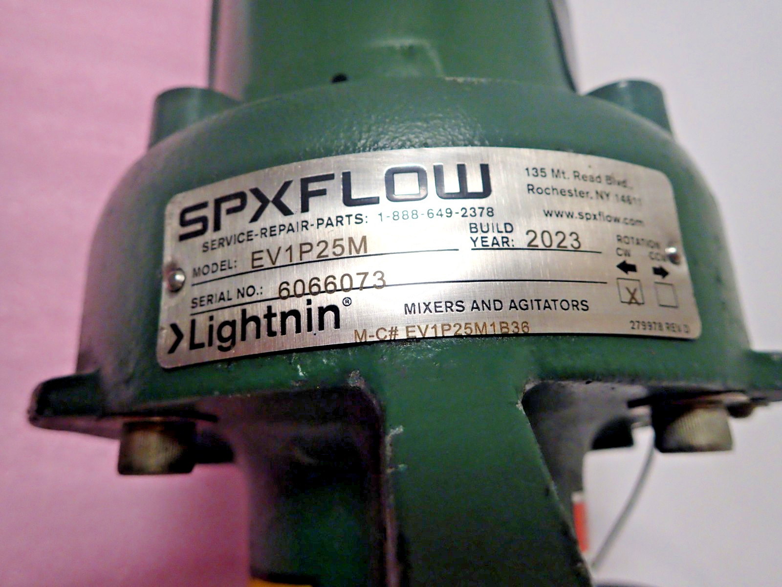 SPXFLOW EV1P25M LIGHTNIN MIXERS SS SPINDLE w/BALDOR IND MOTOR .25HP 1800 RPM