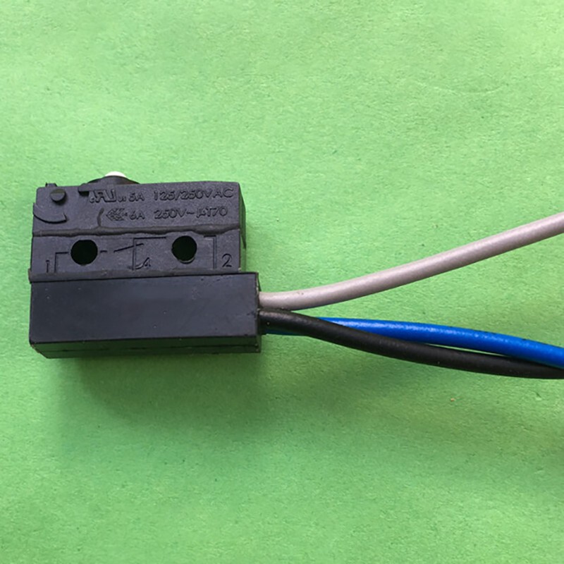1PC New For SW-05S-00B0-EA001-Z Micro Switch Waterproof Travel Switch