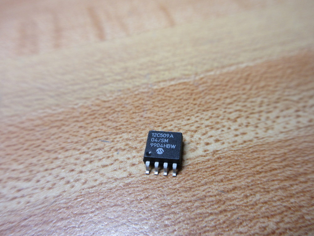 Microchip Technology 12C509A-04/SM Microcontroller 12C509A04SM (Pack of 4)