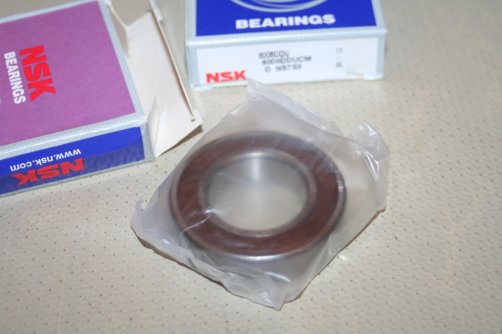 (Lot of 2) NSK 6006 DDUCM NS7S5 Sealed Deep Groove Bearings * NEW *