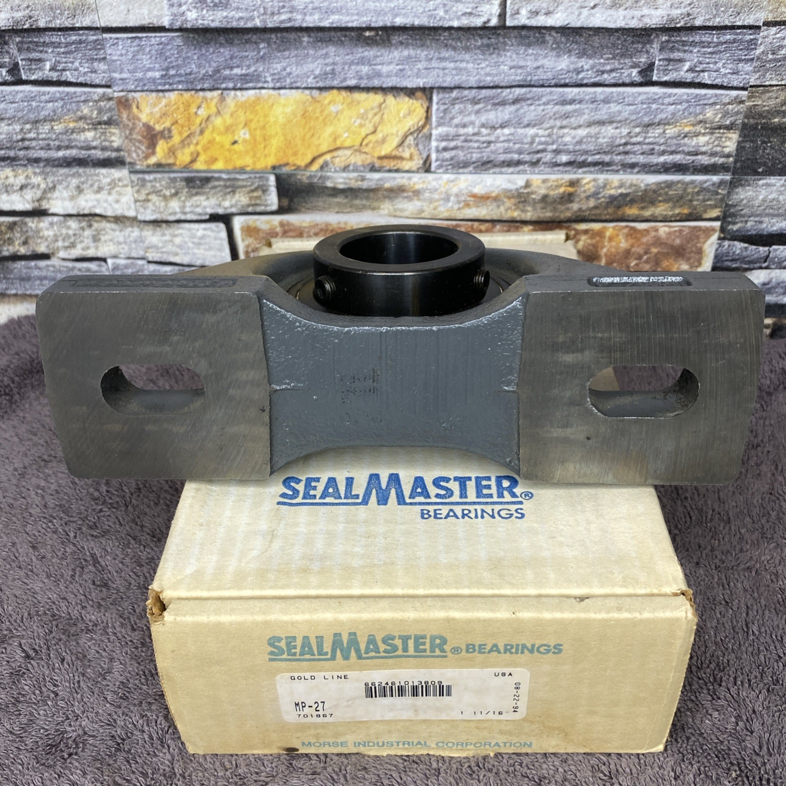 Sealmaster MP-27 2 Bolt Pillow Block Bearing New Old Stock New In Box 1-11/16″