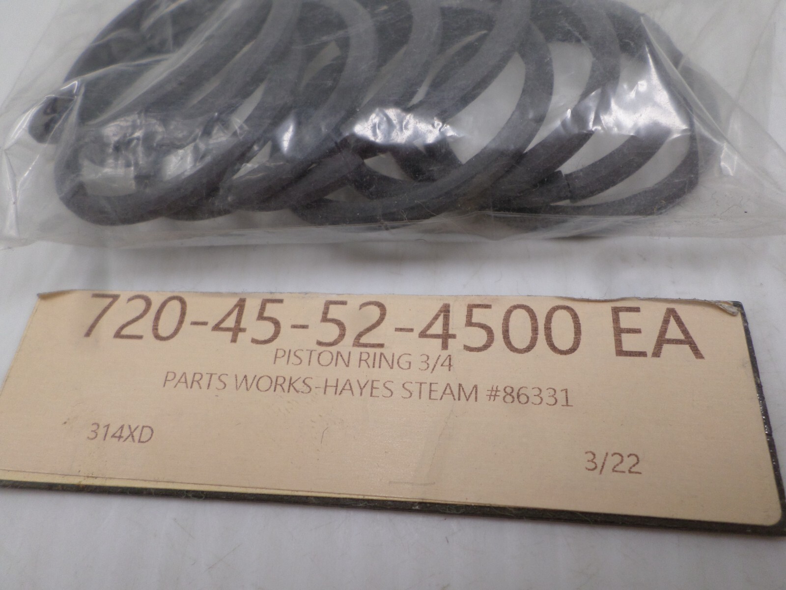 Lot of 11 Cmp Ring, Piston 3/4 Flon 252 Hays Fluid Controls 86331