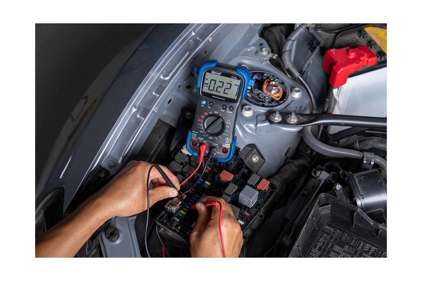 Innova 3340 Professional Automotive Digital Multimeter, Black