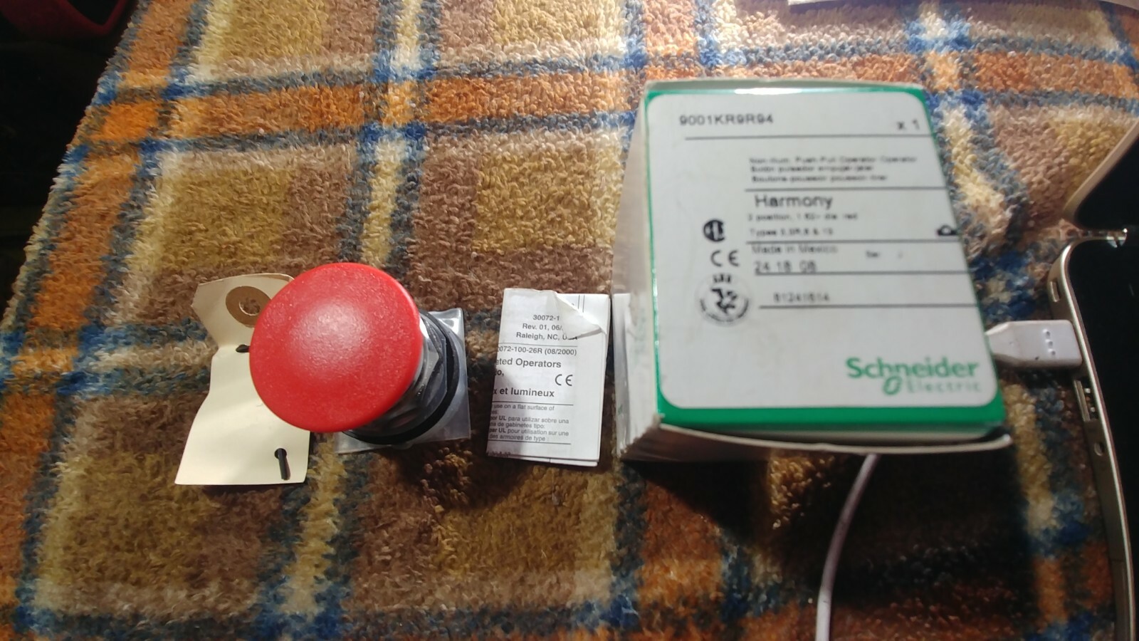 SCHNEIDER ELECTRIC 9001KR9R94