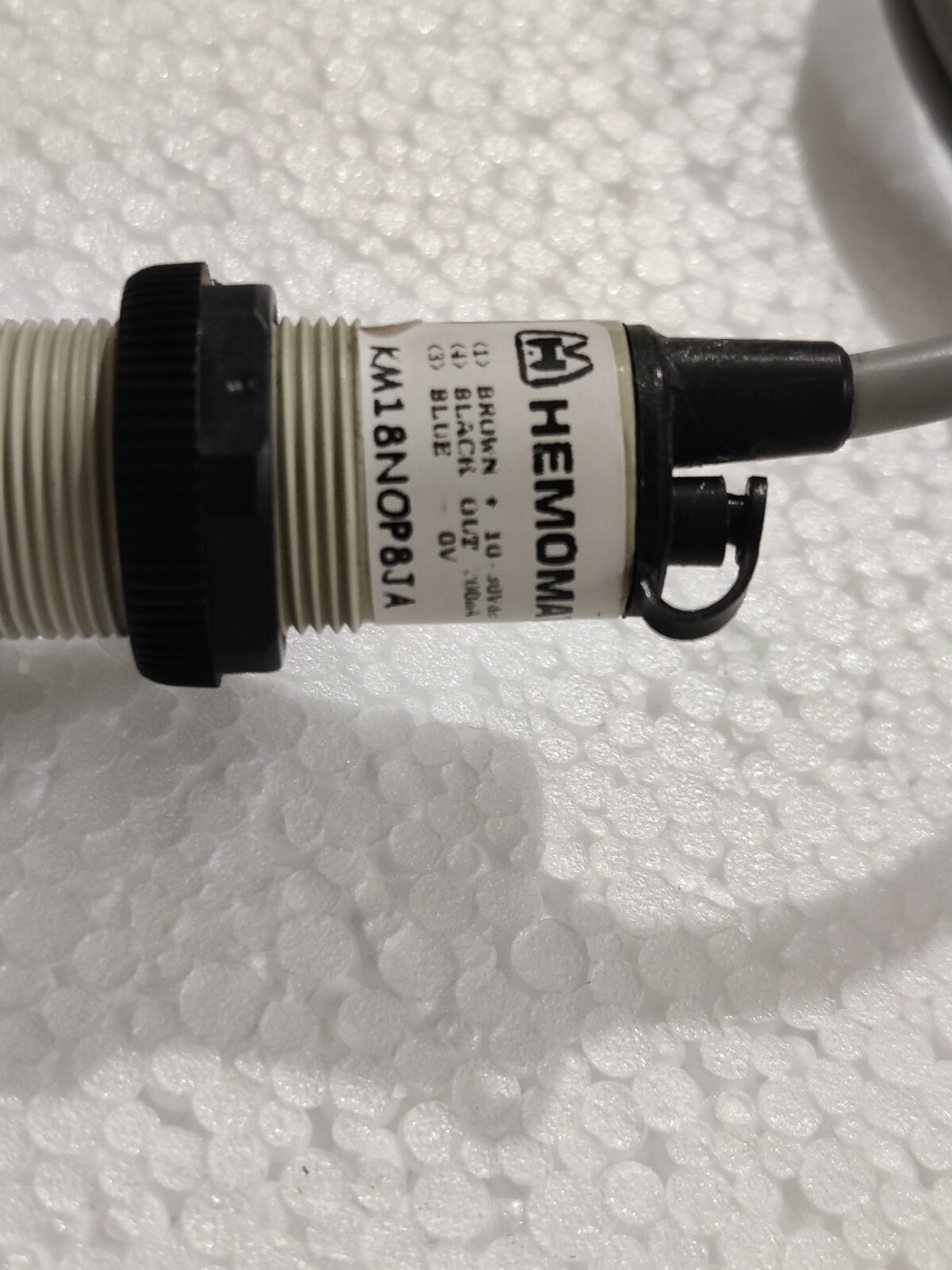 Hemomatik KM18NOP8JA Capacitive sensor built-in