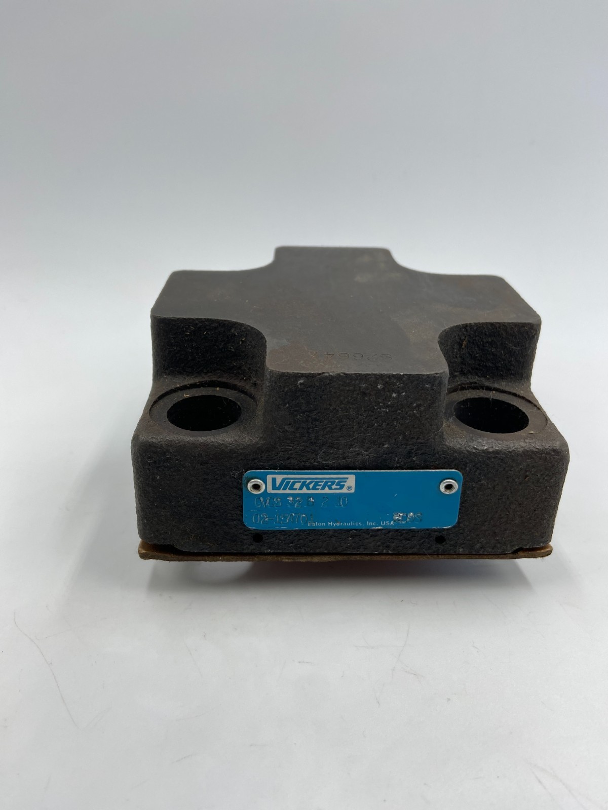 Vickers – Slip-in Cartridge – 02-154701, CVCS 32 B2 10 – Genuine-New