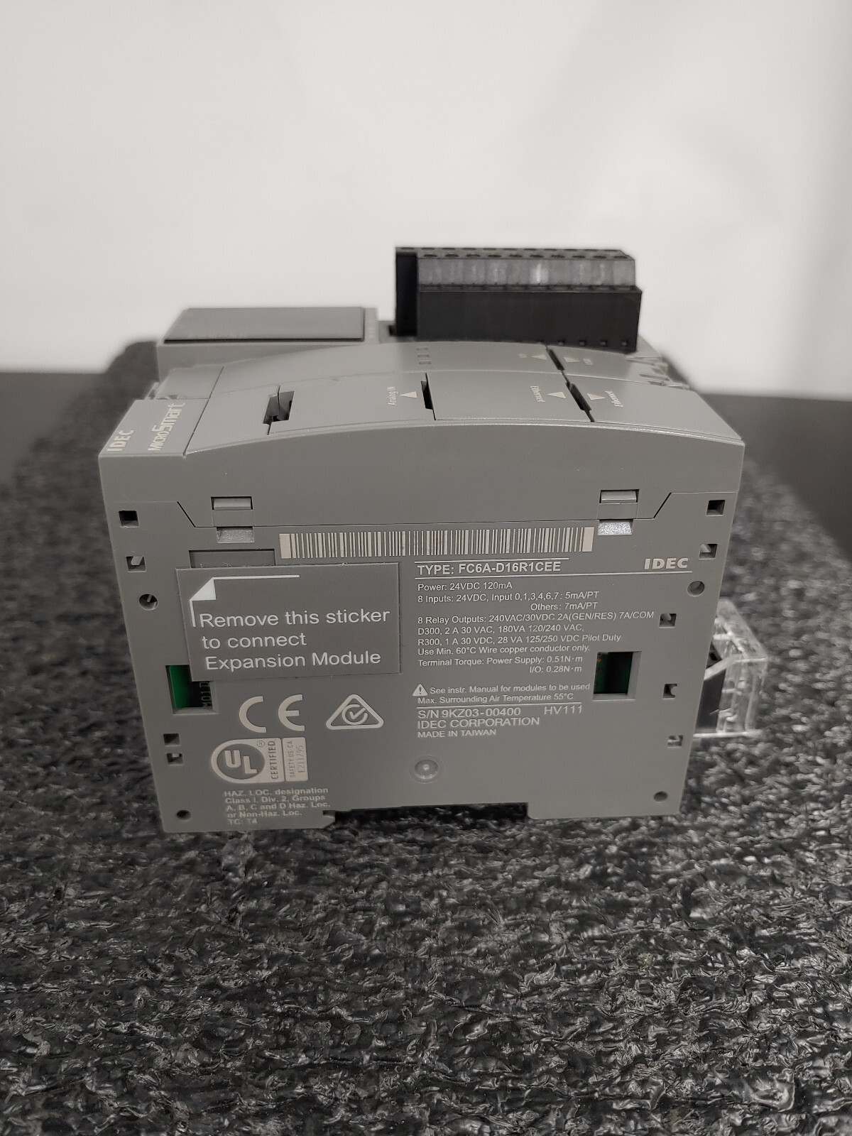 IDEC MICROSMART FC6A-D16R1CEE PLC 16IO 24VDC Relay