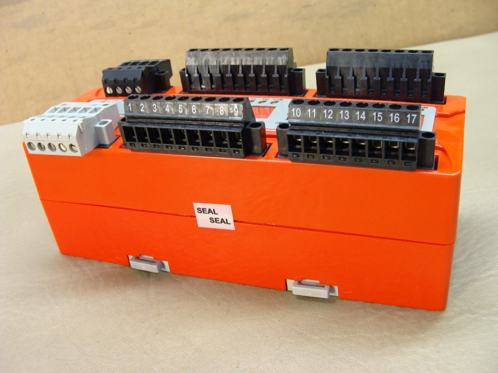 Allan Bradley 1791DS-IB16 Devicenet block safety I/O module