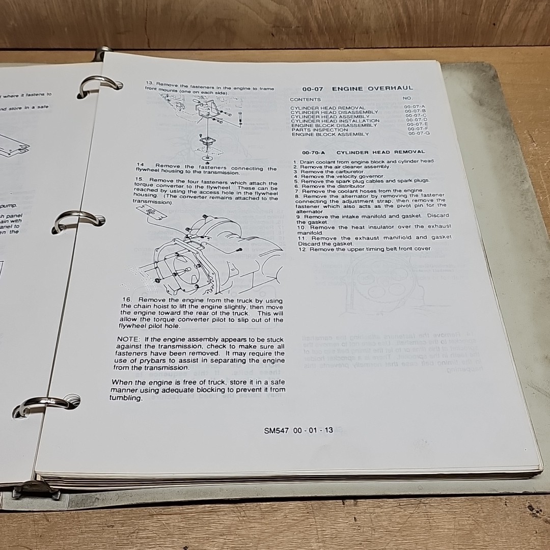 CLARK EQUIPMENT Service & Parts Manual SM547 G127 In Clark Binders VGC
