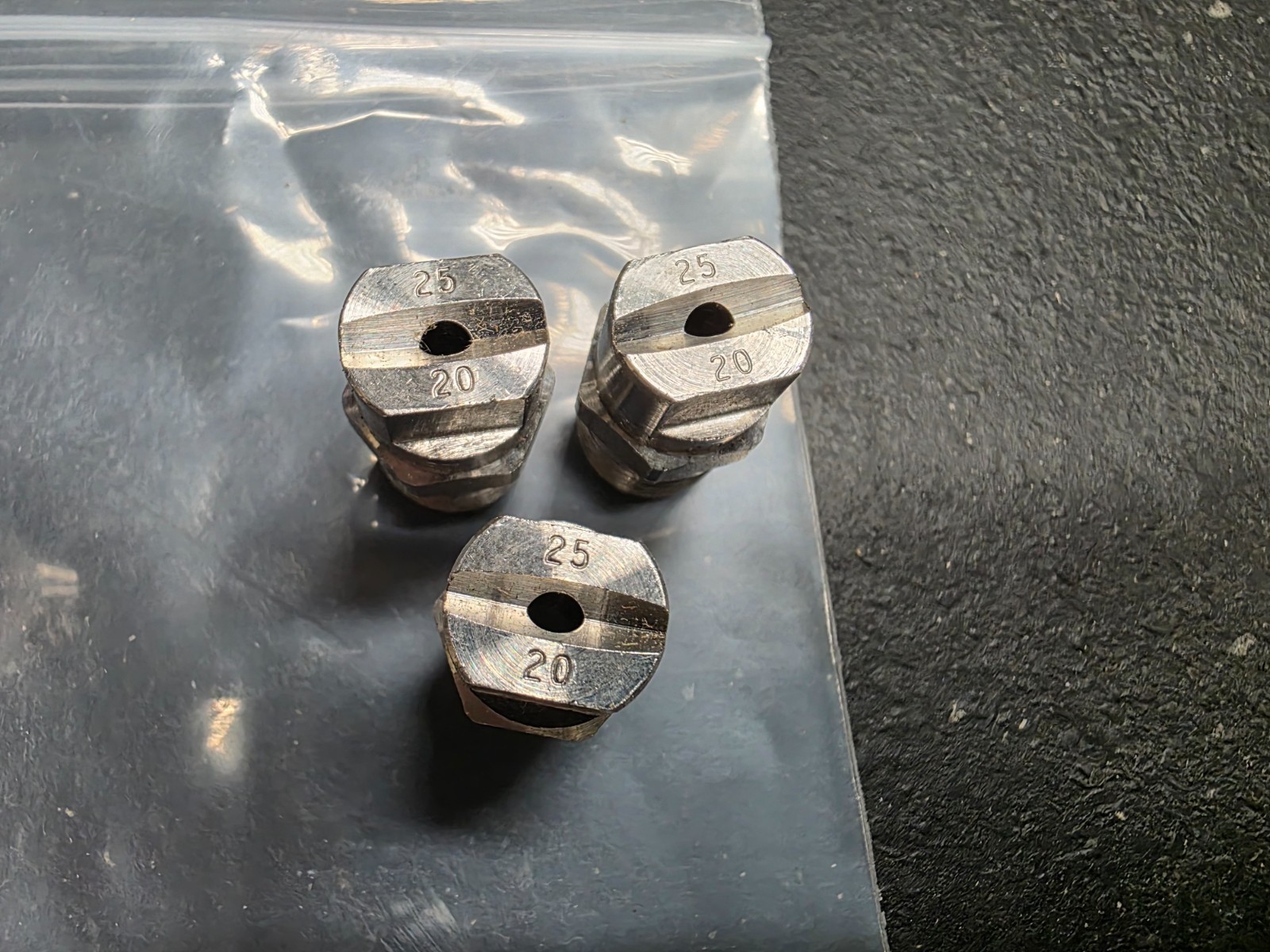 Lot of 10 Spraying Systems Stainless Steel Spray Nozzles H1/4U & 1/4K316