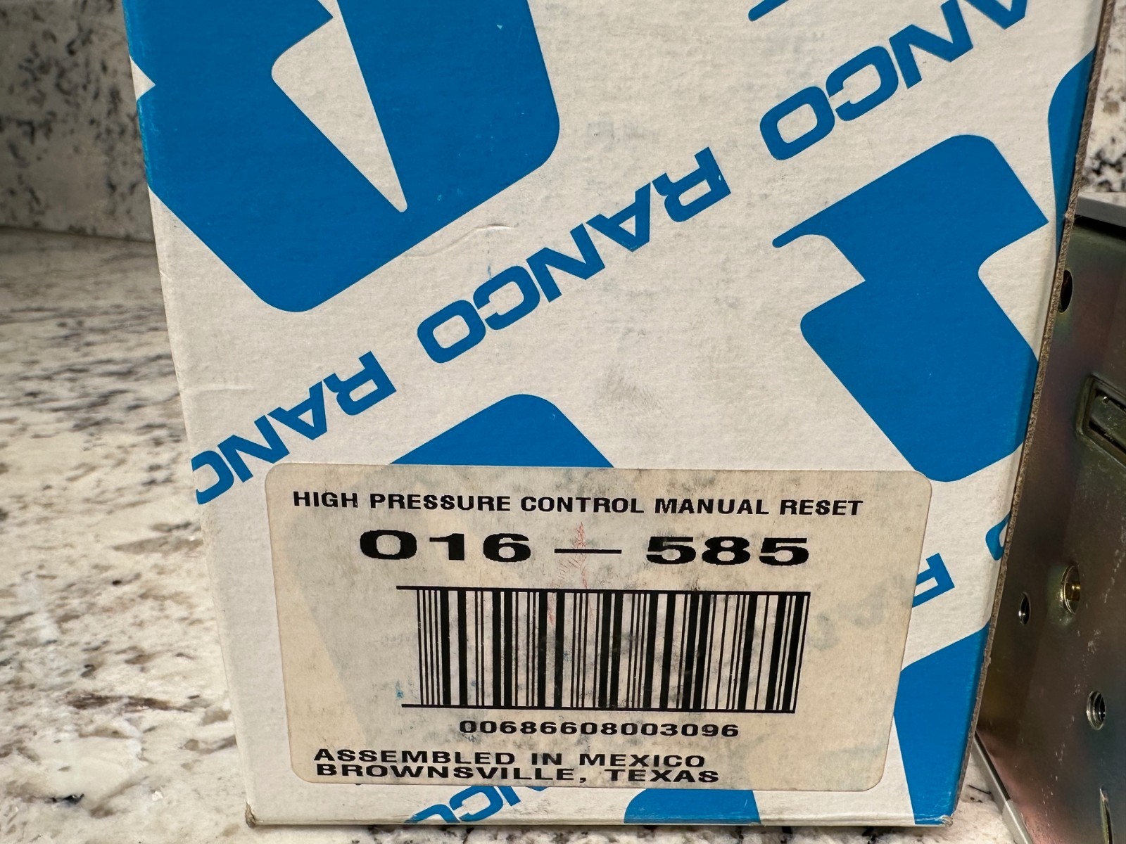 RANCO 016-585 Low Pressure CTRL – Manual Reset New Old Stock IOB Complete