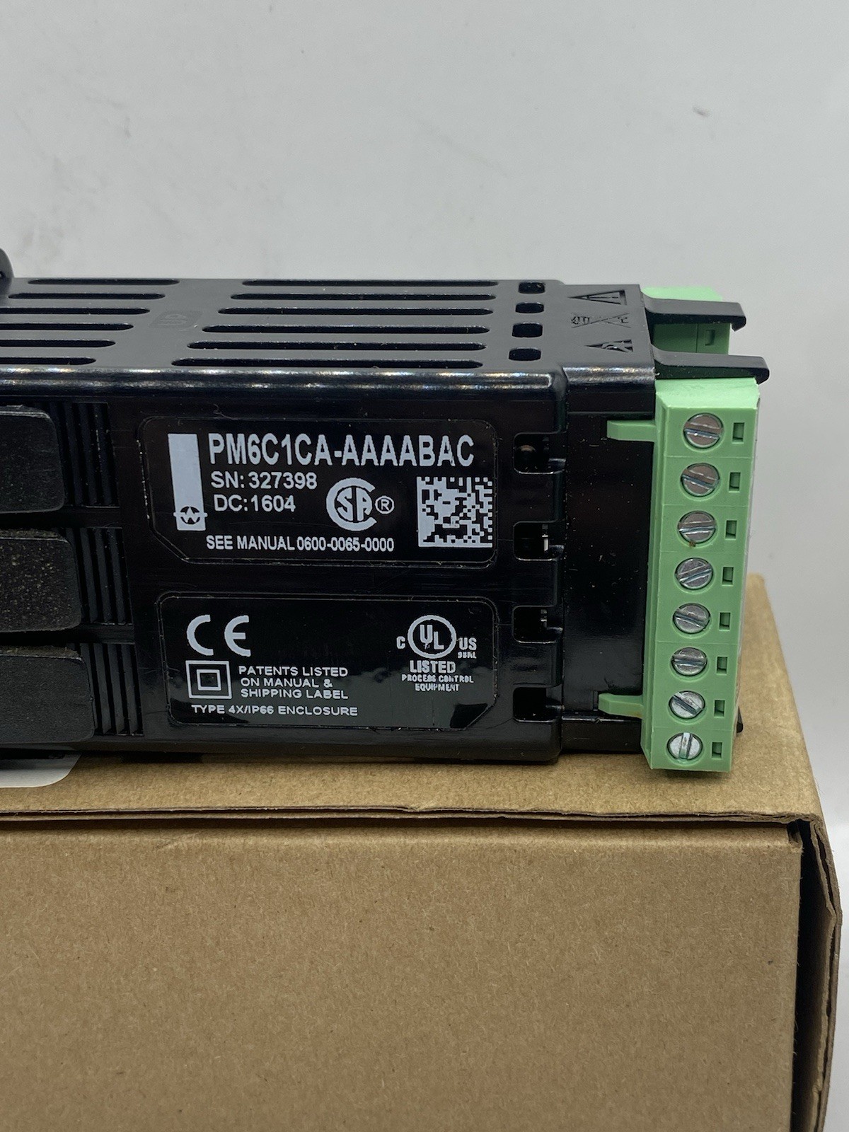 WATLOW PM6C1CA-AAAABAC Temperature Controller Nib