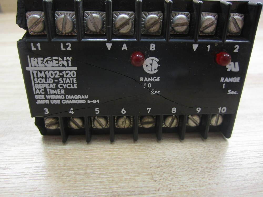 Regent TM102-120 Solid State Repeat Cycle Timer Cracked Housing