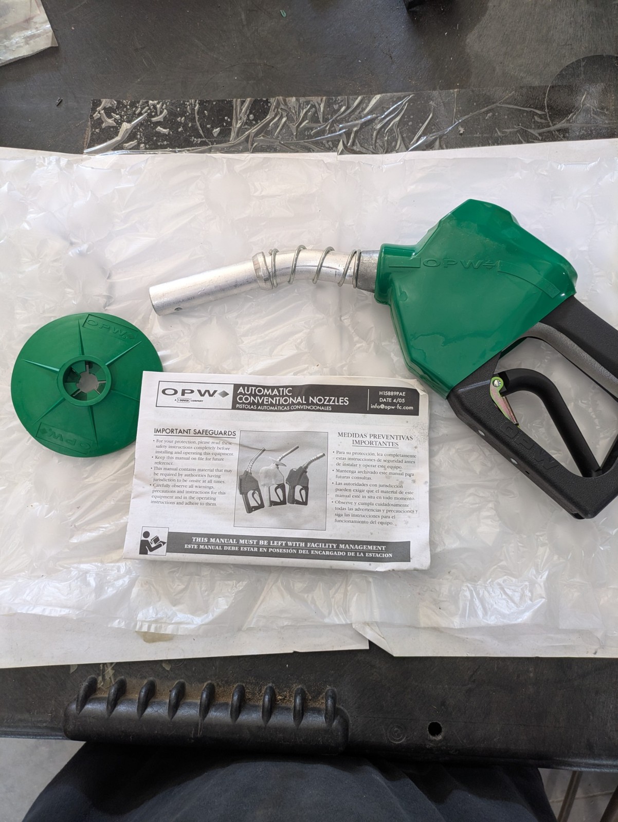 OPW 11B-8100 Automatic Fuel Nozzle 11B Green Conventional 3/4 “