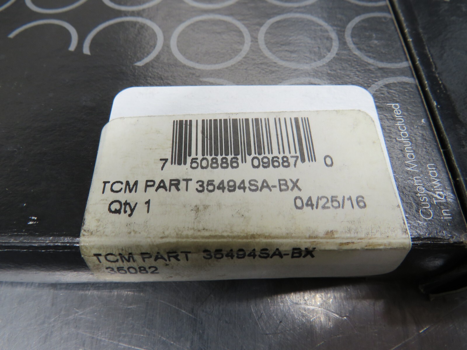TCM 35494SA-BX Oil Seal Lot of 2!