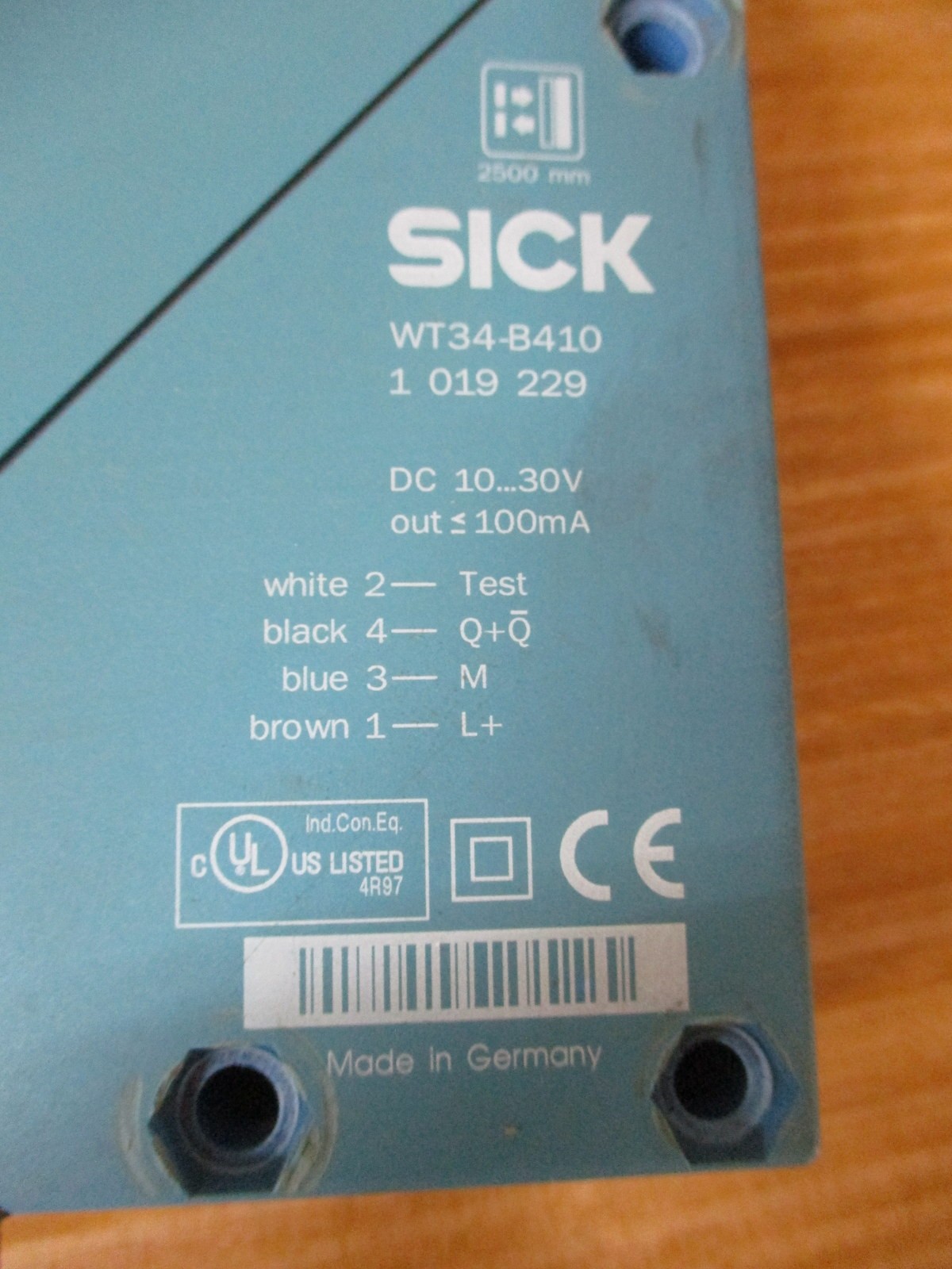 Sick WT34-B410 Photoelectric Sensor 1019229