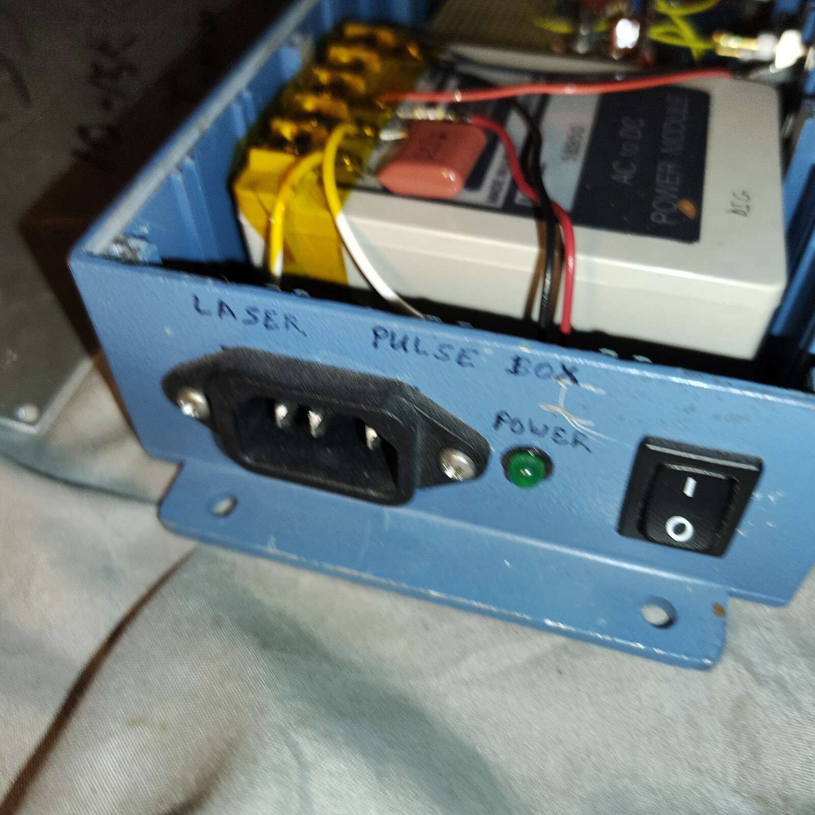 Laser pulse box 10K – 15K timing for buffer and detector acopian 5EB50 AC to DC