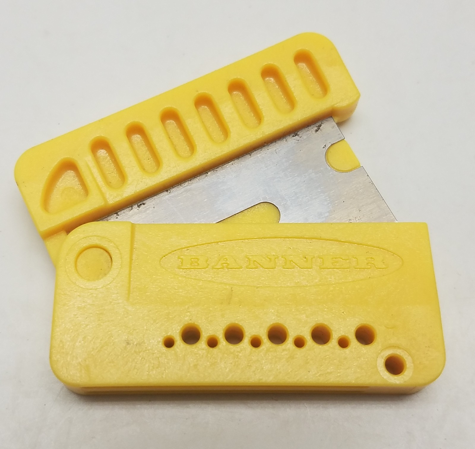 Banner PFC-2 Plastic Fiber Cutter #8870